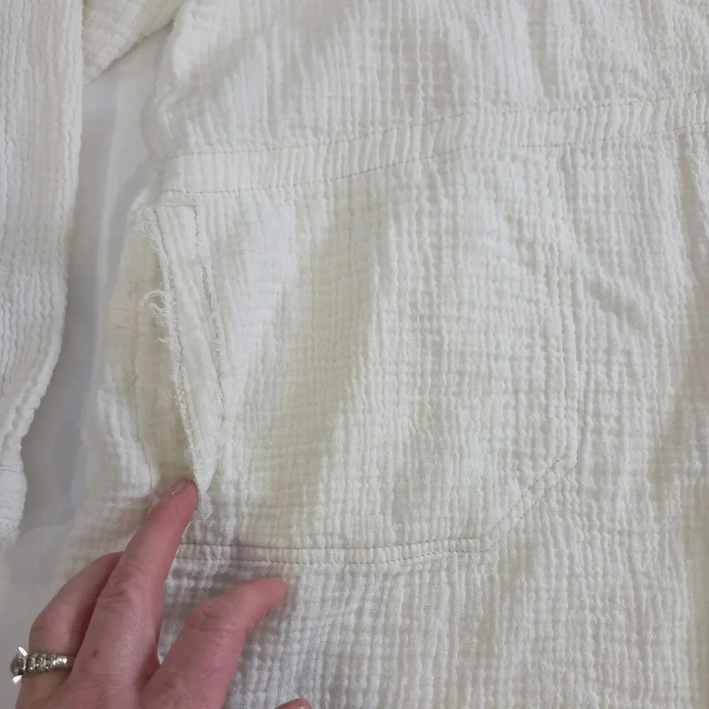 We The Free Summer Day Dream White Lightweight Top Medium - Picture 4 of 7